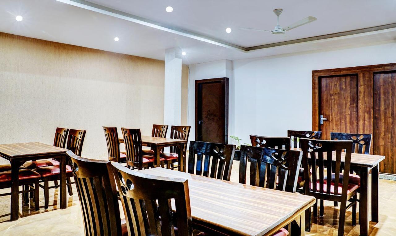 Treebo Trip Seven Olives Andheri Mumbai Ngoại thất bức ảnh