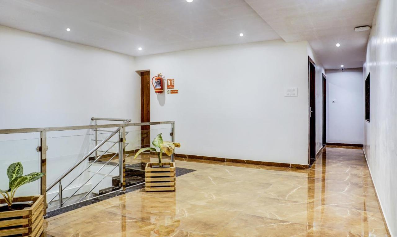 Treebo Trip Seven Olives Andheri Mumbai Ngoại thất bức ảnh